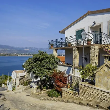 Barba In Trogir - Mittel-dalmatien Mastrinka